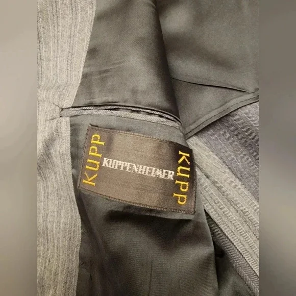 VINTAGE MENS LIGHT GREY KUPPENHEIMER BY WALTON SUIT SET - Picture 6 of 11